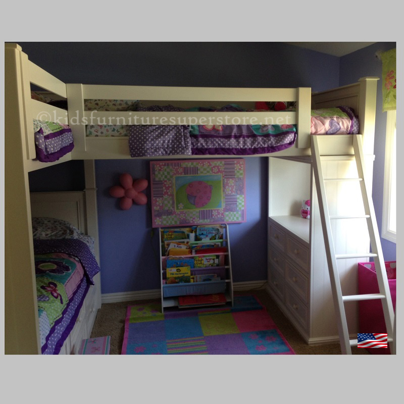 Corner TRI-bunk bed