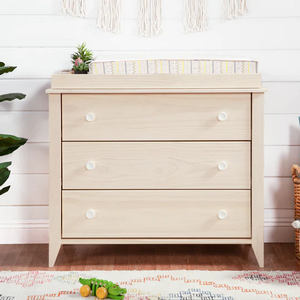 SD Baby 039 - Finish: Washed Natural/White<br><br>Available in White & Chestnut/Natural<br><br>Dimensions: 41.50 L x 20.25 W x 36.25 H<br><br>Assembled Weight: 99.00lbs