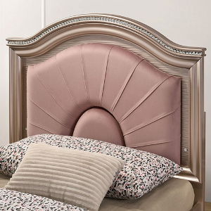 Full Bed 217