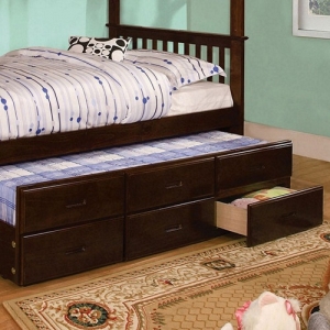 0032TR Twin XL Trundle W/ 3 Drawers