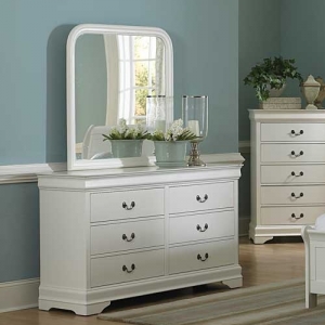Item # 1591DR - *Mirror Sold Separately*
<br><br>Cottage Style 6 Drawer Dresser in a white finish and metal glides<br><br>
